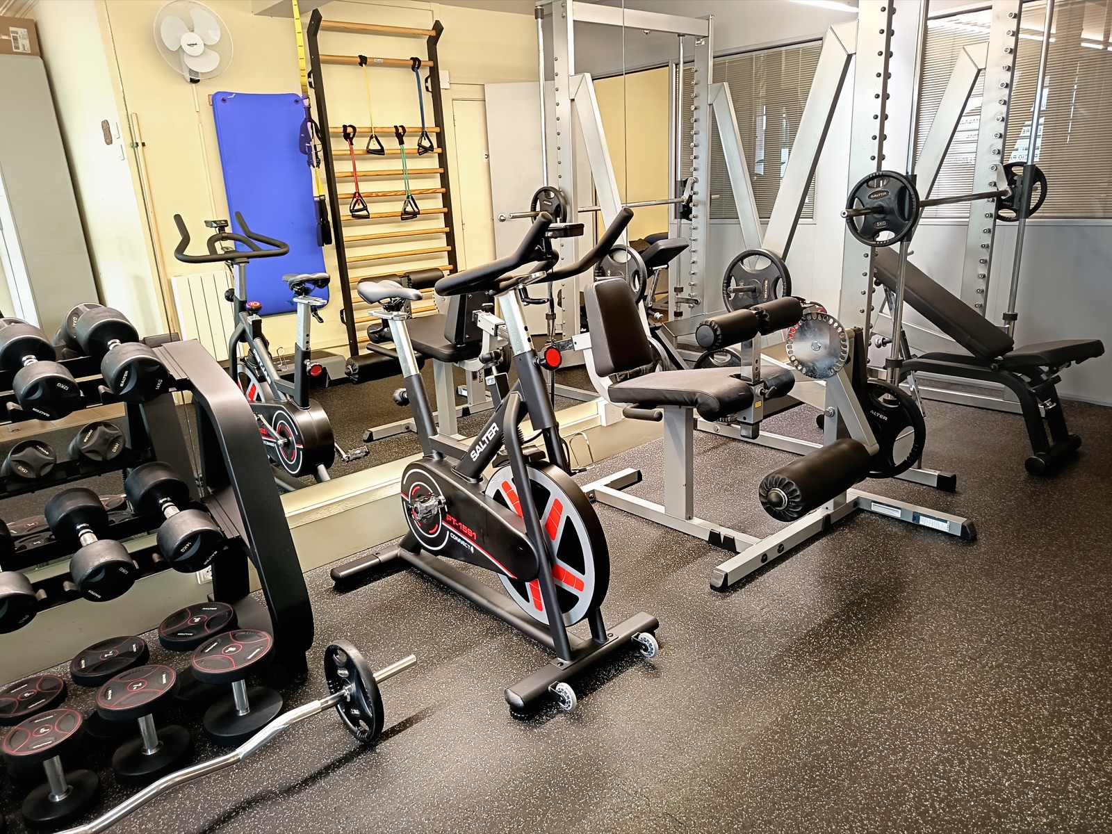Sesión combinada de entrenamiento y masaje